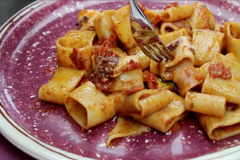 Calamarata Napoletana